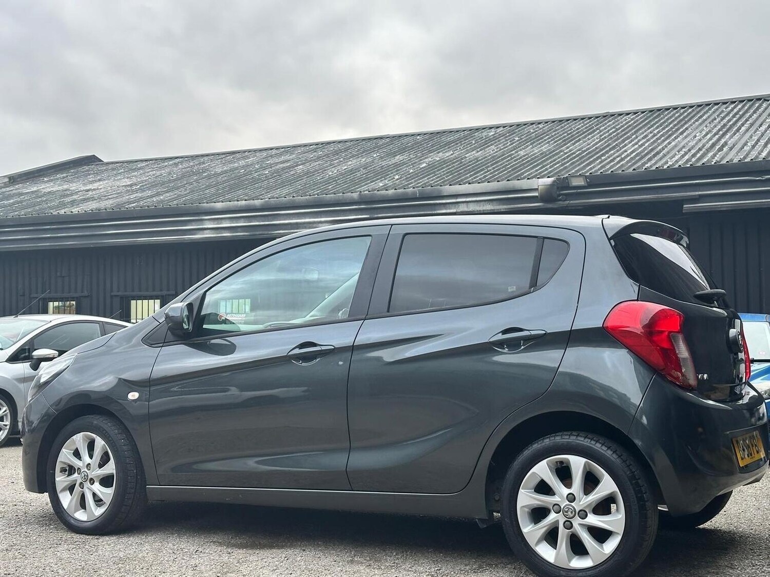 Used Vauxhall Viva 2017 for sale - 77906504: Photo 8