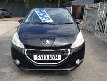 Used Peugeot 208 2013 for sale - 74750643: Photo