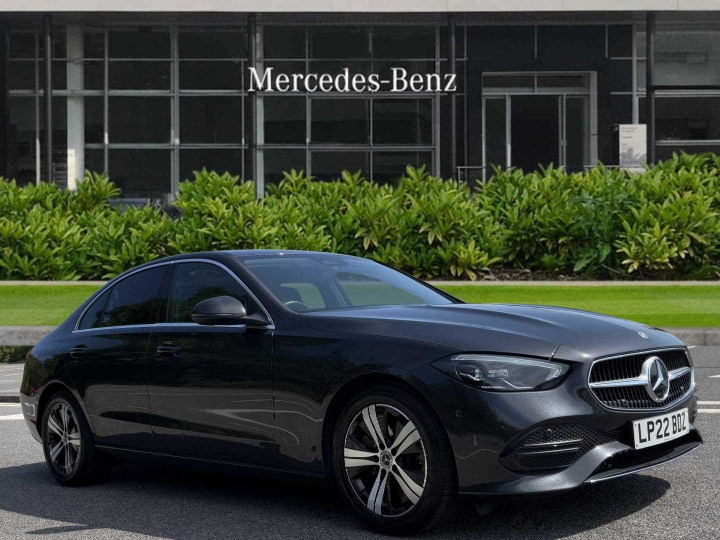 Used Mercedes-Benz C Class 2022 for sale - 76401387: Photo 1