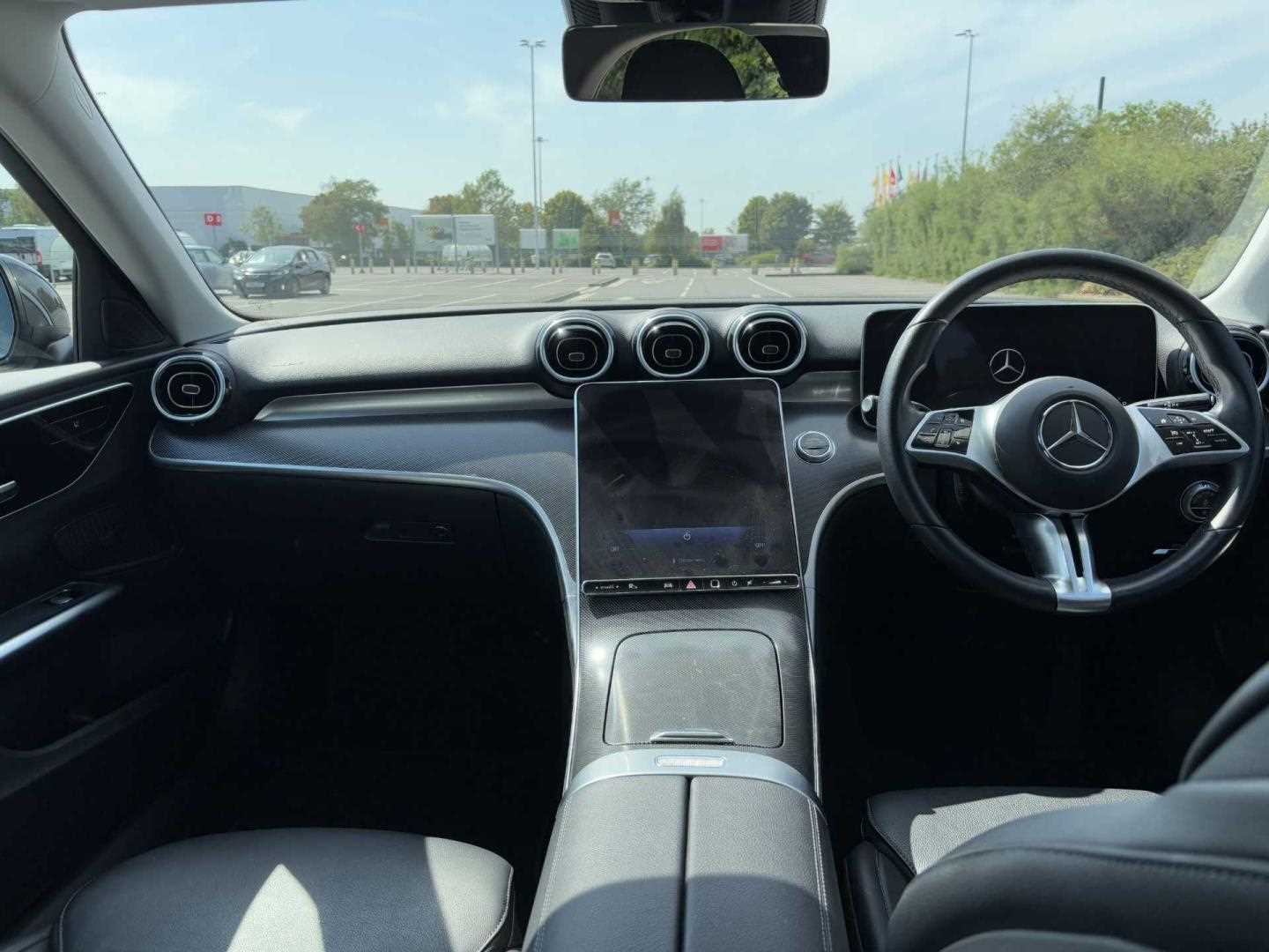 Used Mercedes-Benz C Class 2022 for sale - 76401387: Photo 17