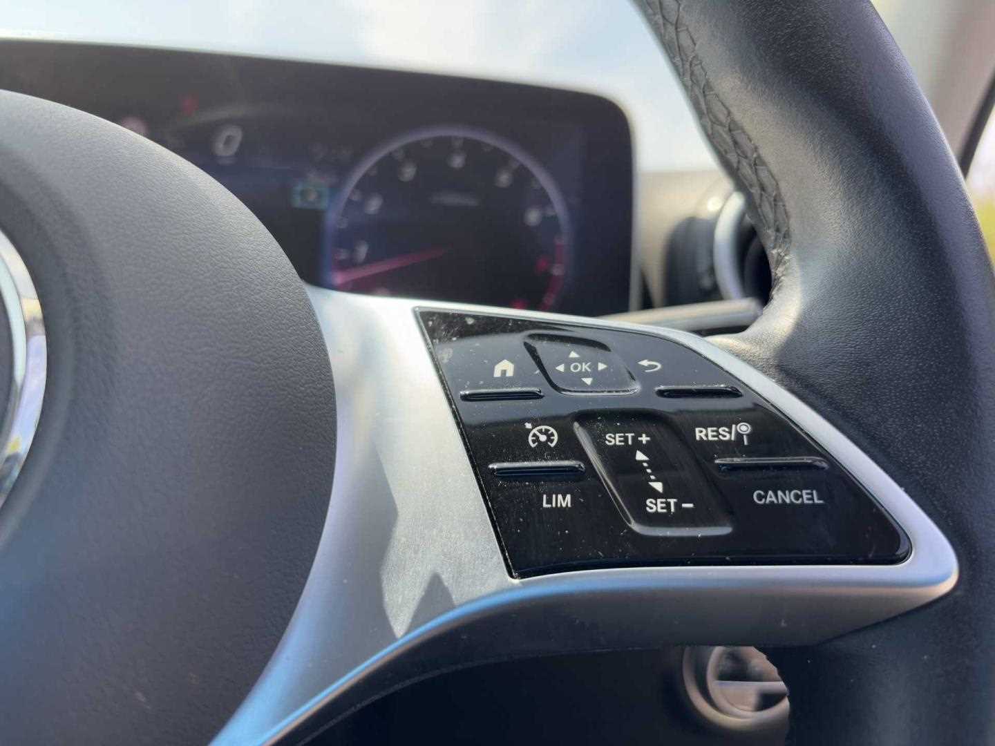 Used Mercedes-Benz C Class 2022 for sale - 76401387: Photo 19