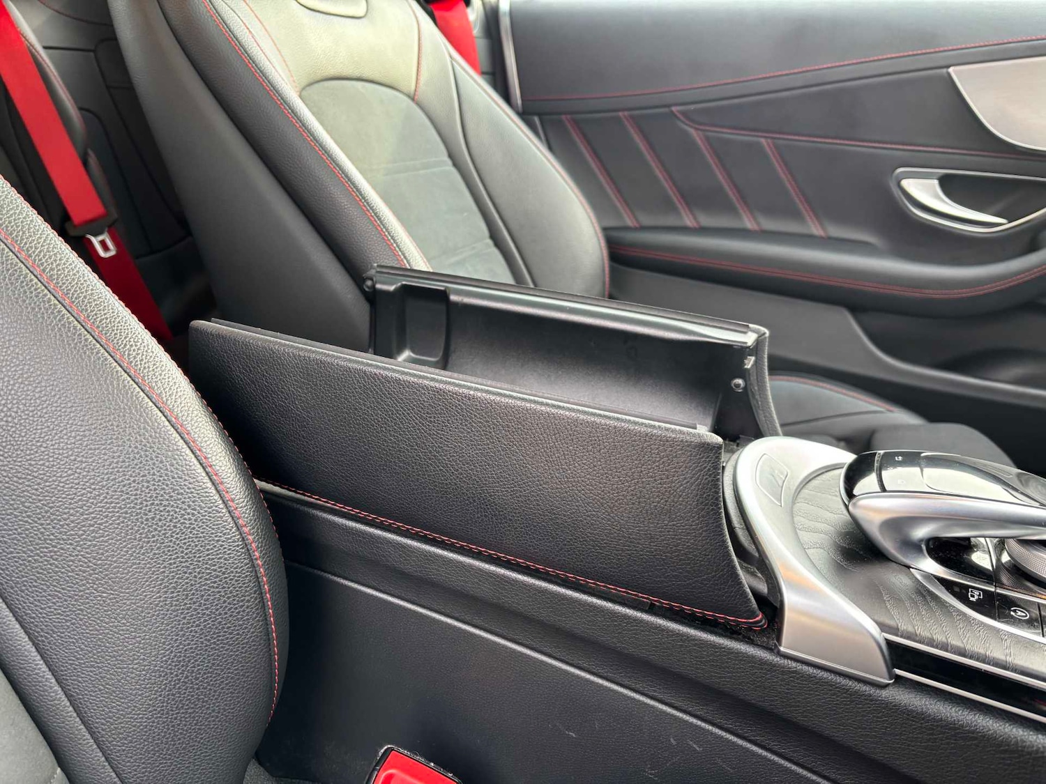 Used Mercedes-Benz C Class 2019 for sale - 77886216: Photo 31