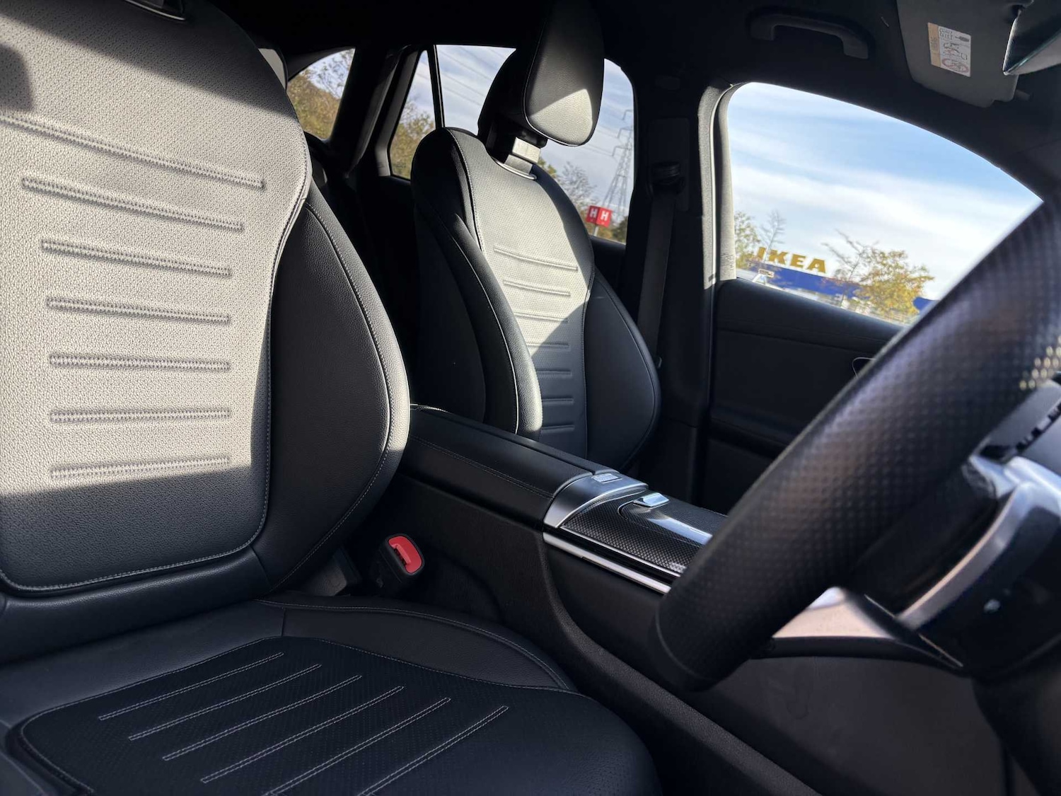 Used Mercedes-Benz GLC 2024 for sale - 77068607: Photo 32