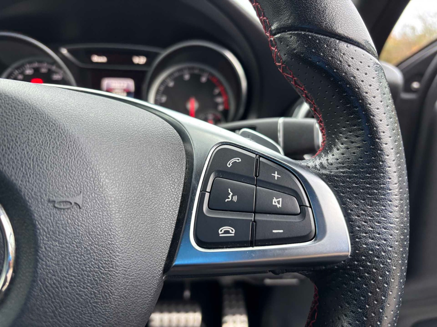 Used Mercedes-Benz GLA for sale - 76648873: Photo 19