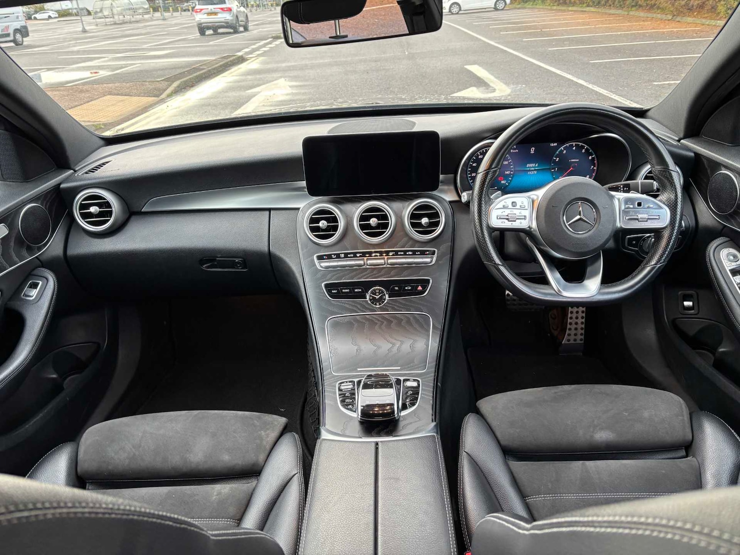 Used Mercedes-Benz C Class 2018 for sale - 76755218: Photo 17