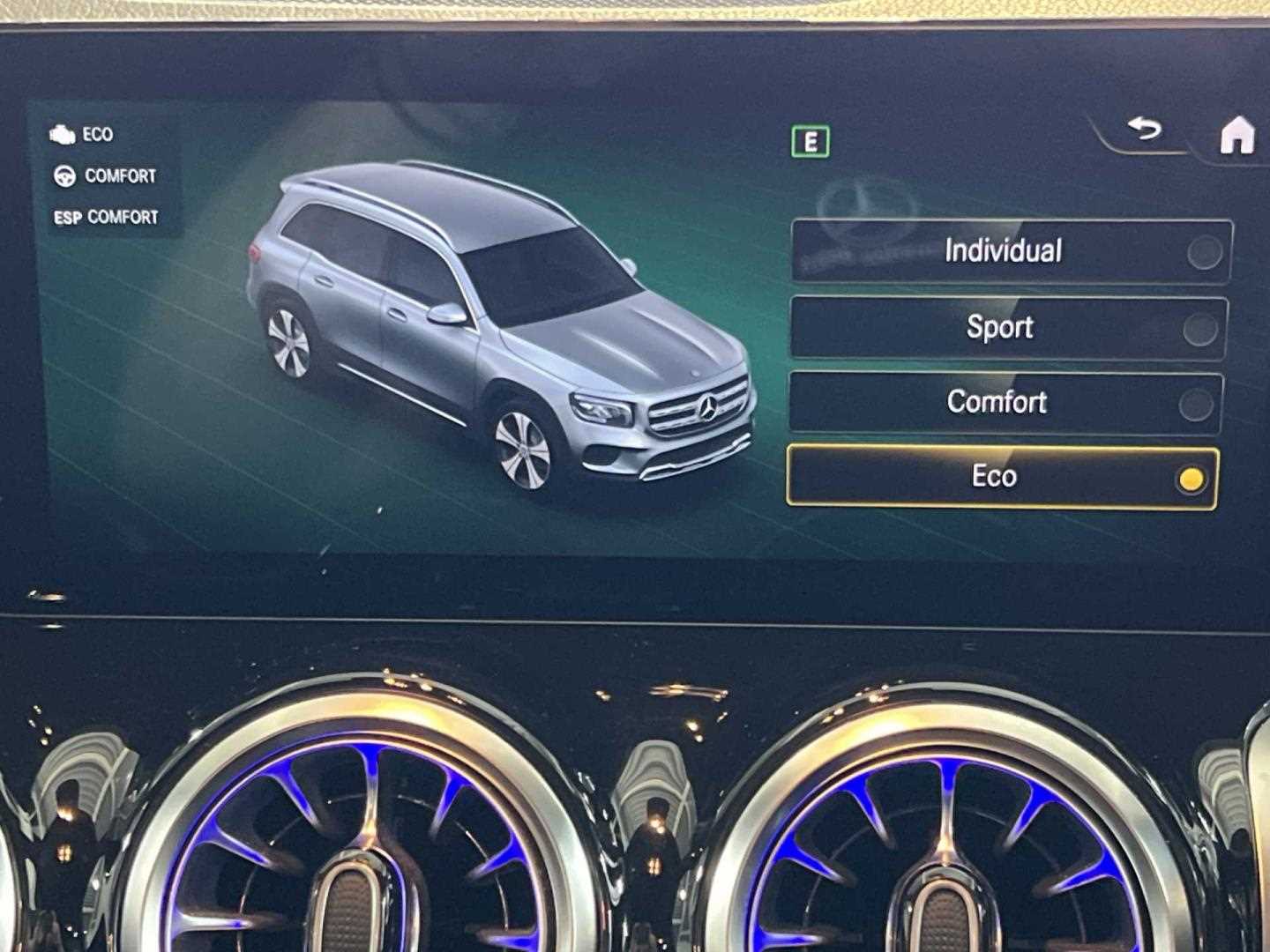 Used Mercedes-Benz GLB 2022 for sale - 76475918: Photo 30