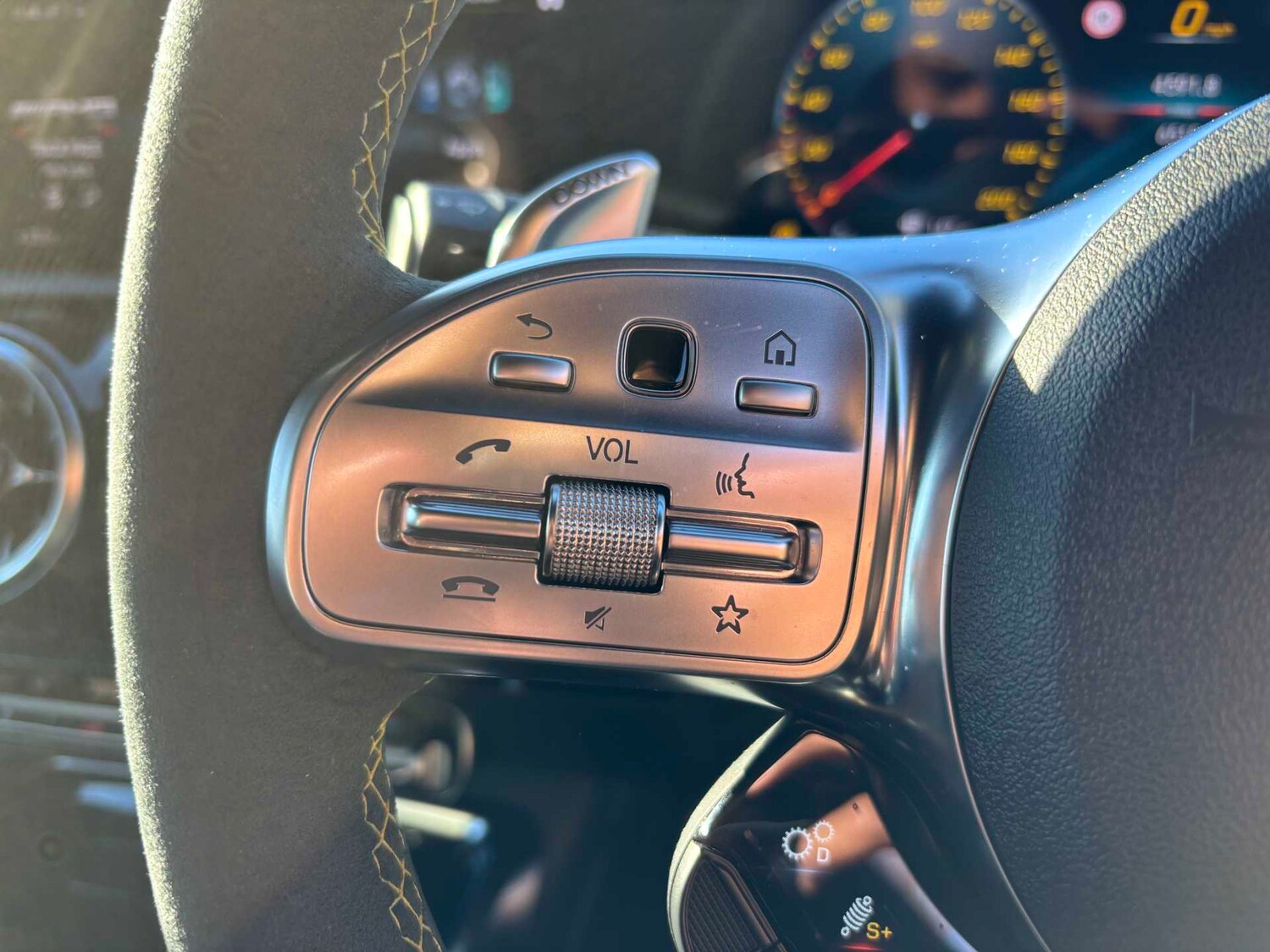 Used Mercedes-Benz CLA 2023 for sale - 77858348: Photo 15