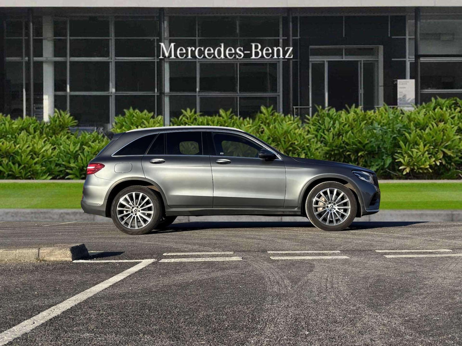 Used Mercedes-Benz GLC 2018 for sale - 77167583: Photo 3