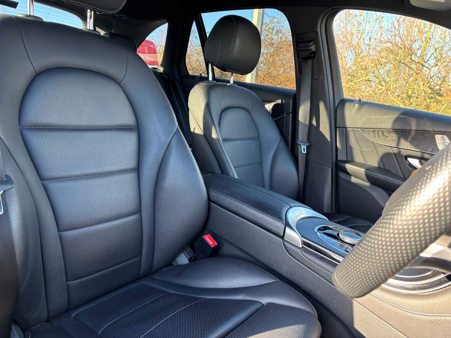 Used Mercedes-Benz GLC 2018 for sale - 77167583: Photo 32