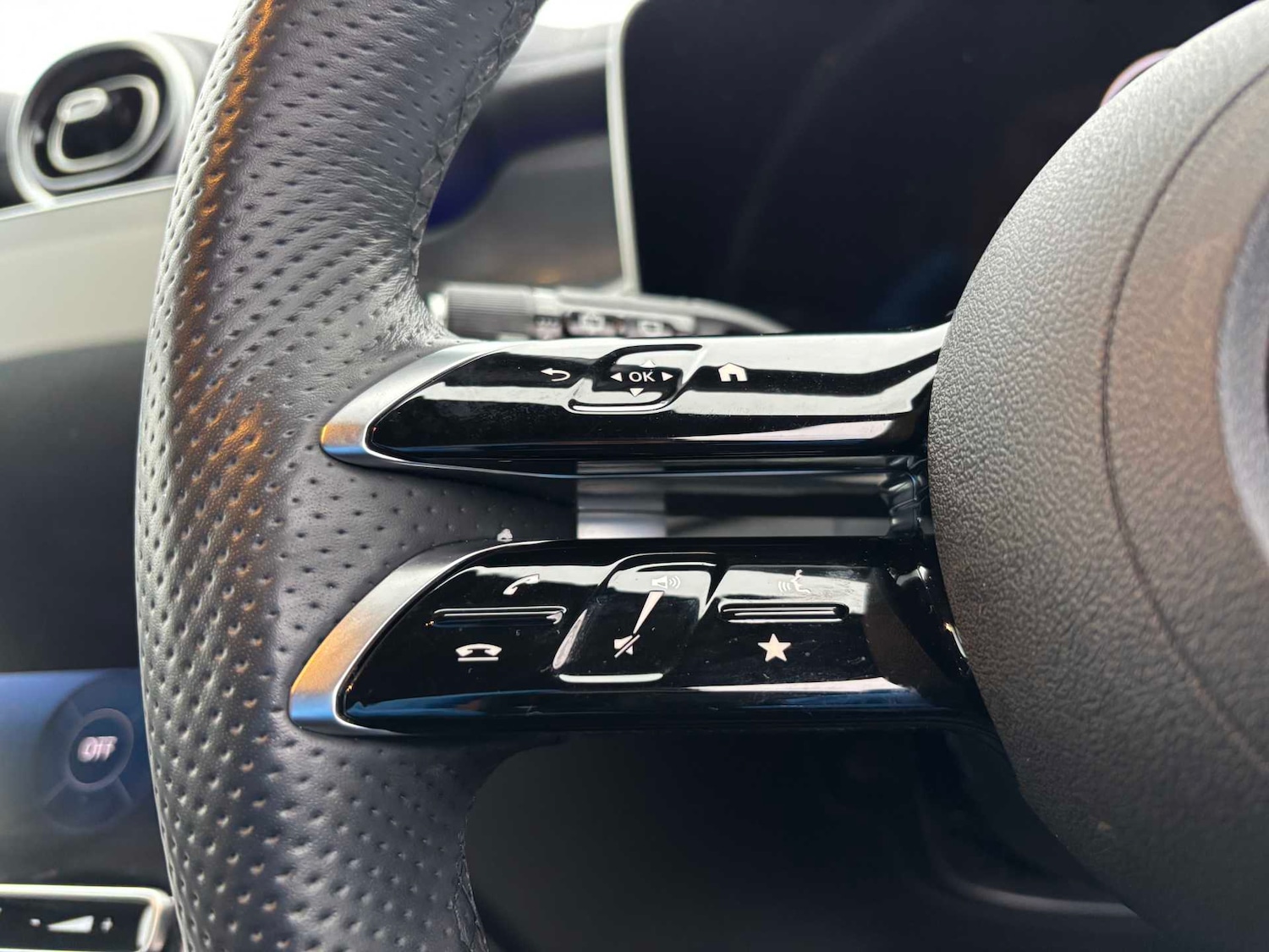 Used Mercedes-Benz GLC for sale - 77257413: Photo 18