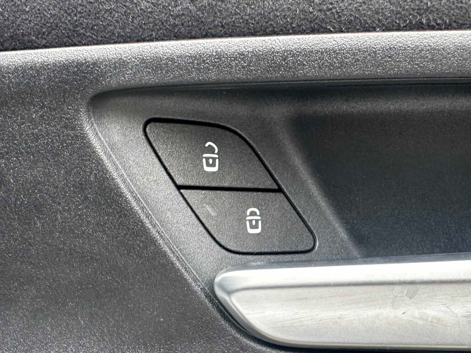 Used Mercedes-Benz GLB 2025 for sale - 78090084: Photo 23