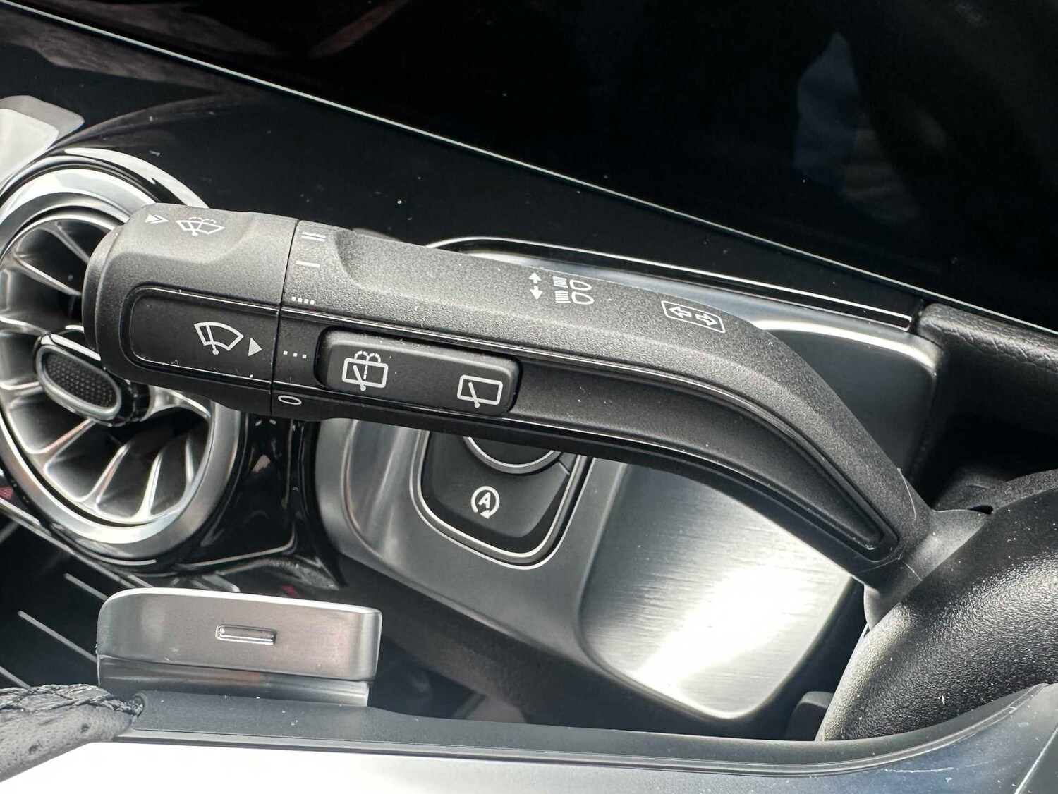 Used Mercedes-Benz GLB 2025 for sale - 78090084: Photo 30