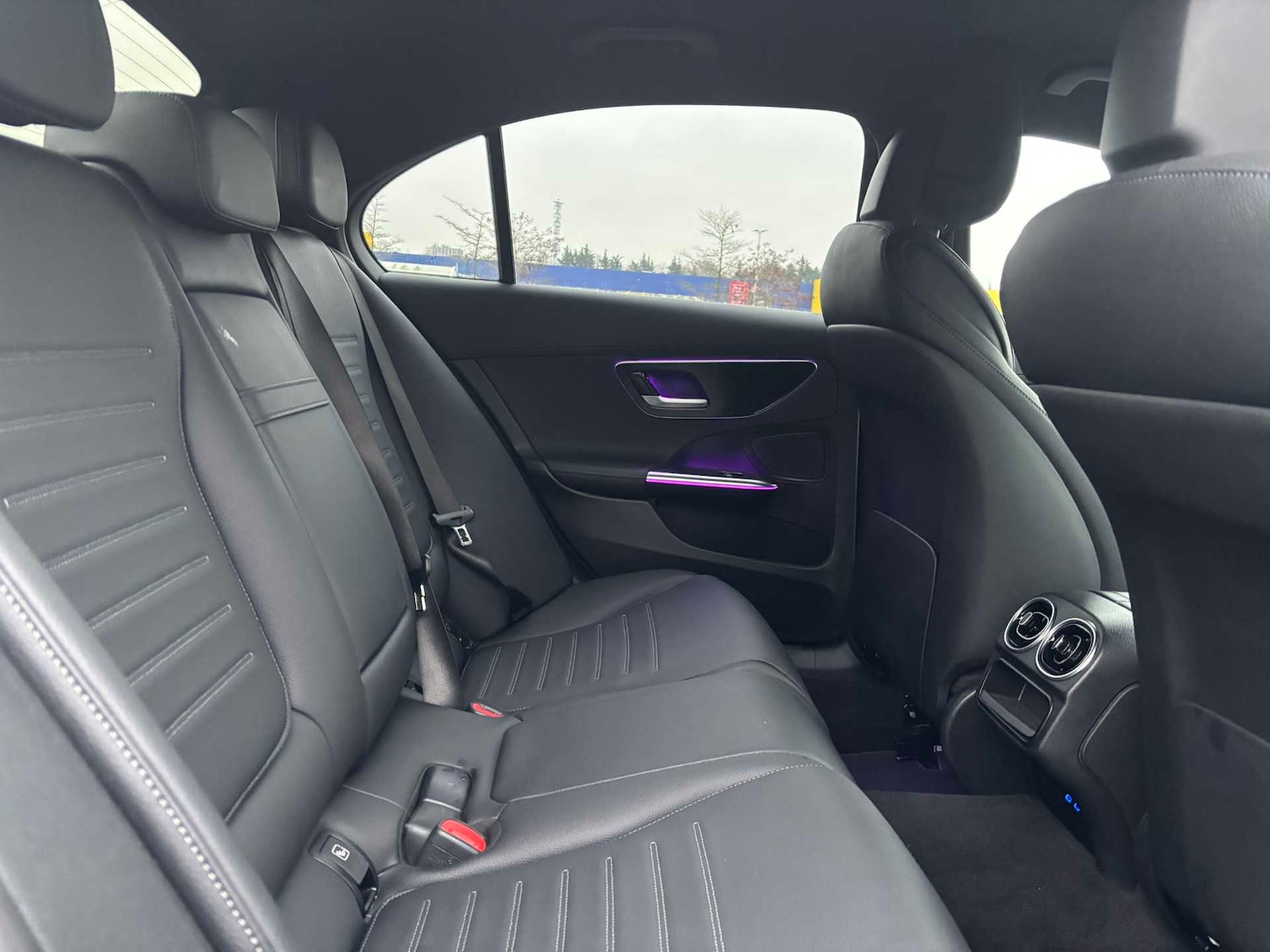 Used Mercedes-Benz C Class 2024 for sale - 76916075: Photo 15