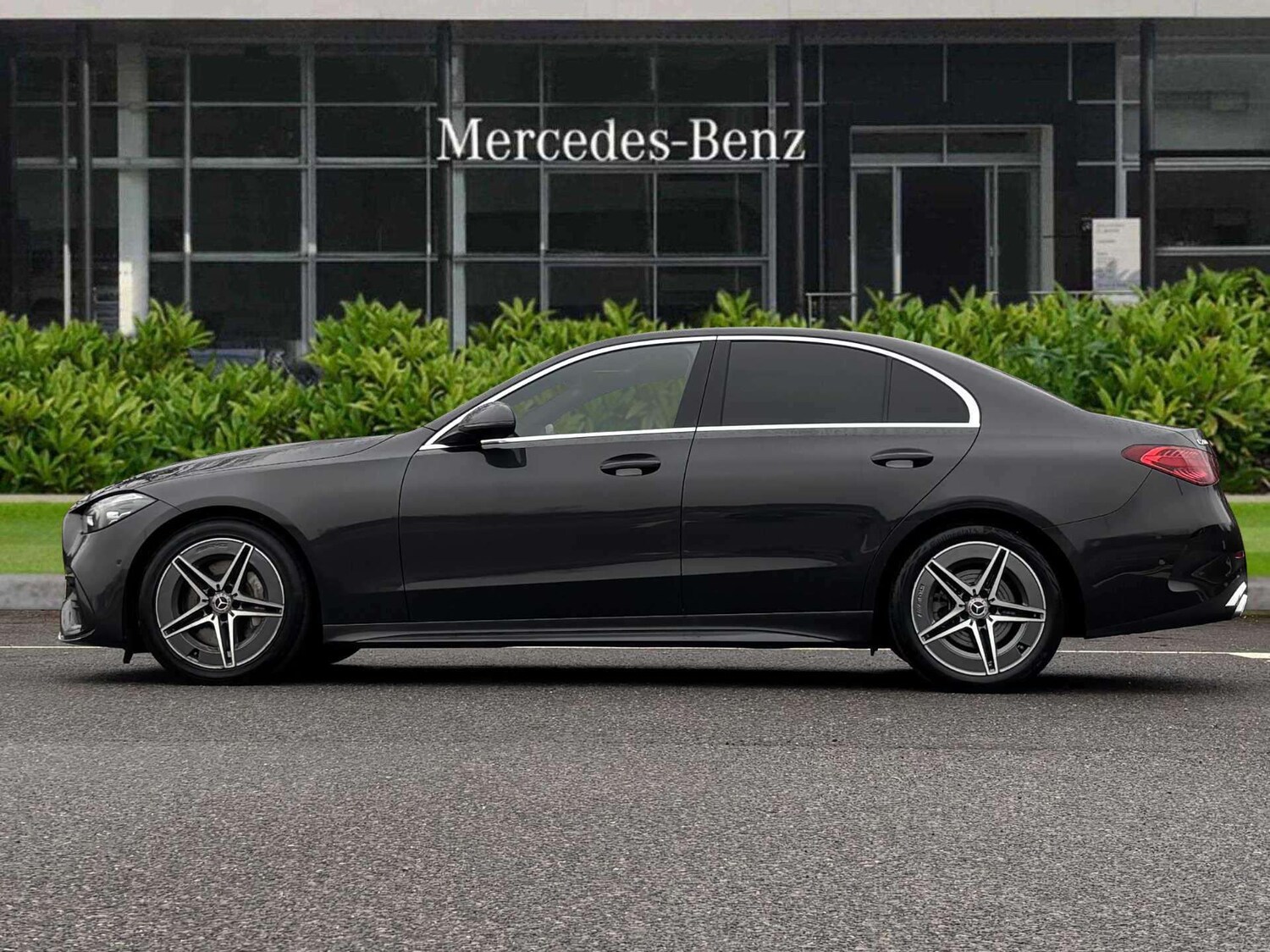 Used Mercedes-Benz C Class 2024 for sale - 76916075: Photo 3