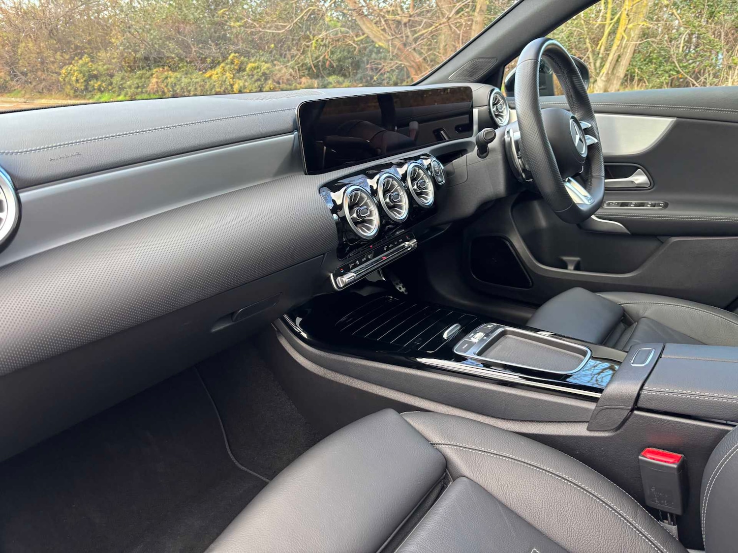 Used Mercedes-Benz A-Class 2024 for sale - 76774336: Photo 11