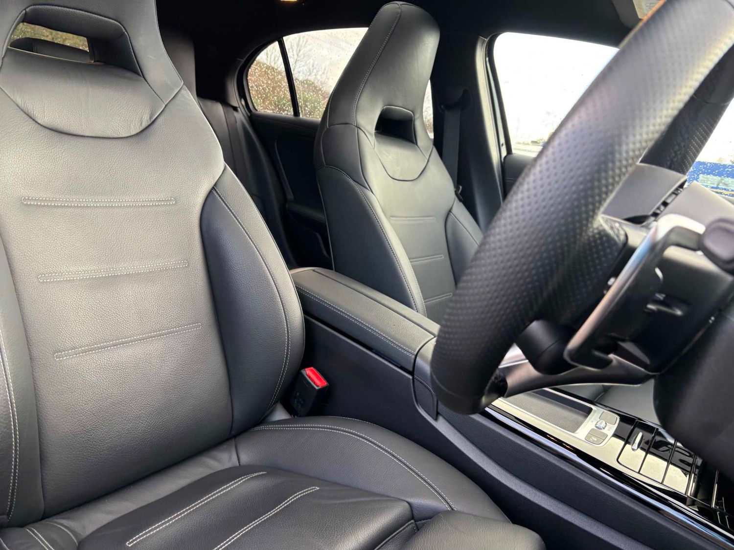 Used Mercedes-Benz A-Class 2024 for sale - 76774336: Photo 32