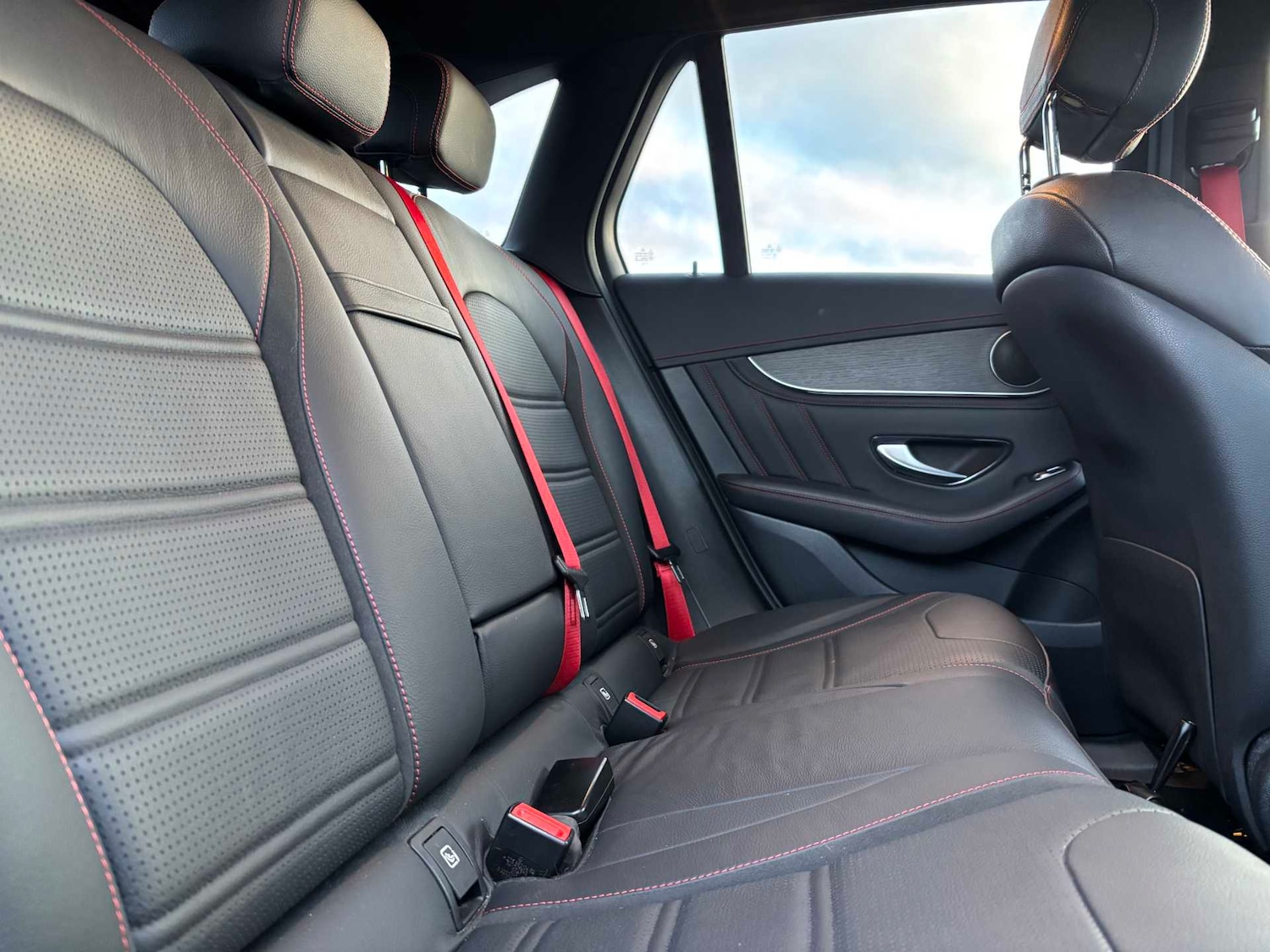 Used Mercedes-Benz GLC 2022 for sale - 76916162: Photo 15