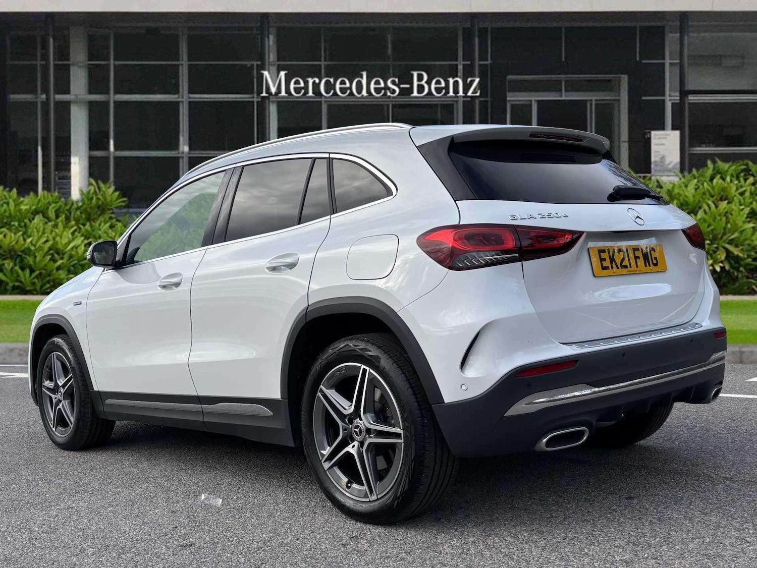 Used Mercedes-Benz GLA 2021 for sale - 76460658: Photo 2