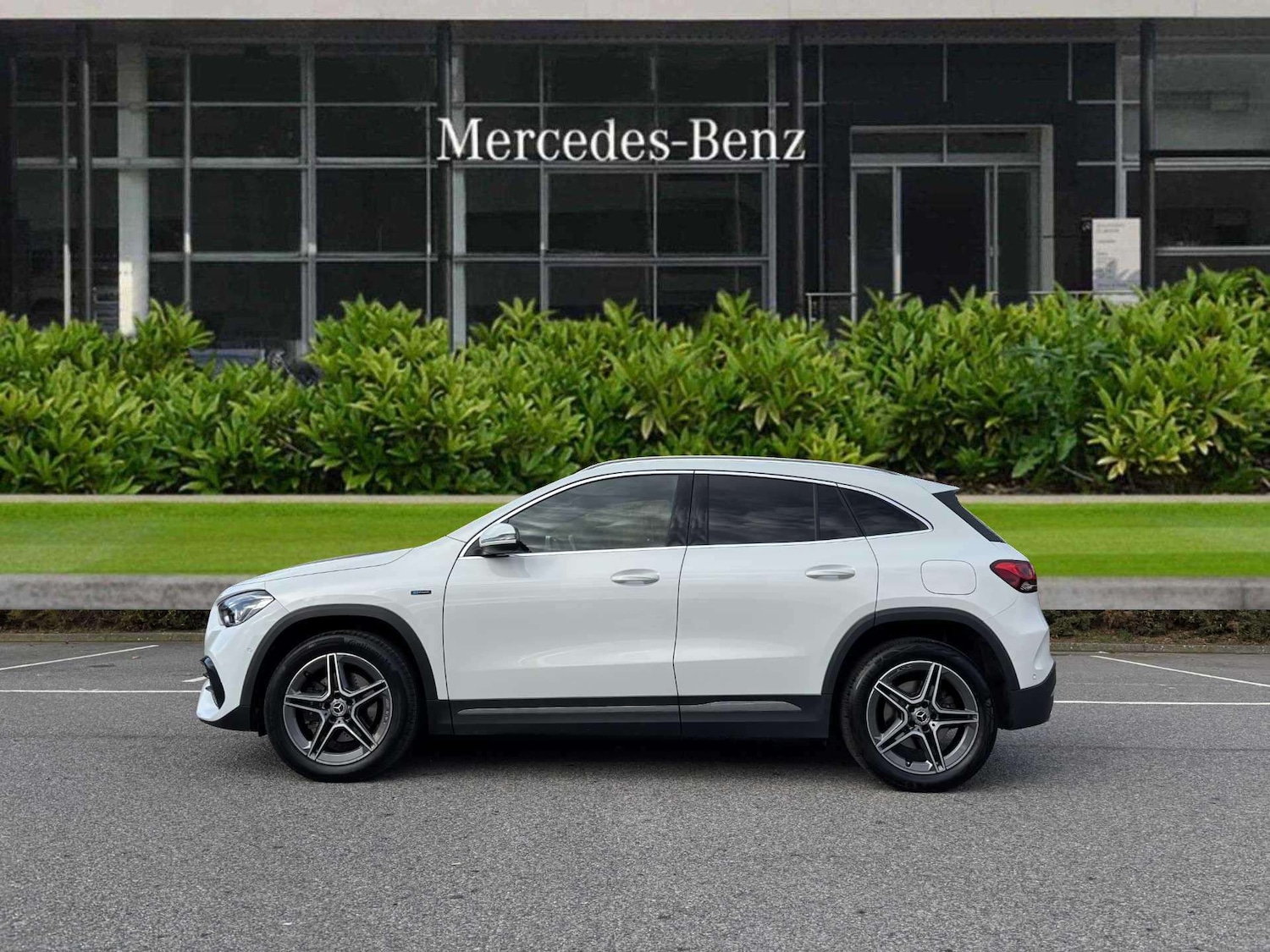 Used Mercedes-Benz GLA 2021 for sale - 76460658: Photo 3