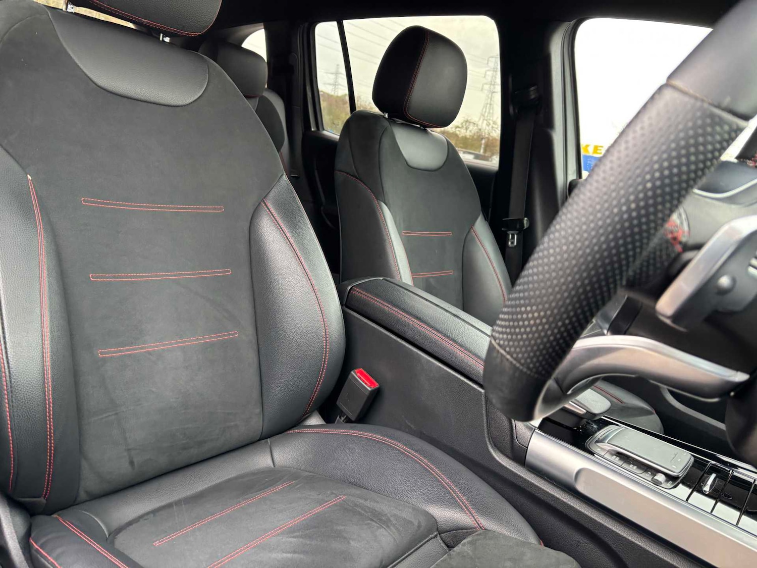 Used Mercedes-Benz GLB 2022 for sale - 76648894: Photo 32