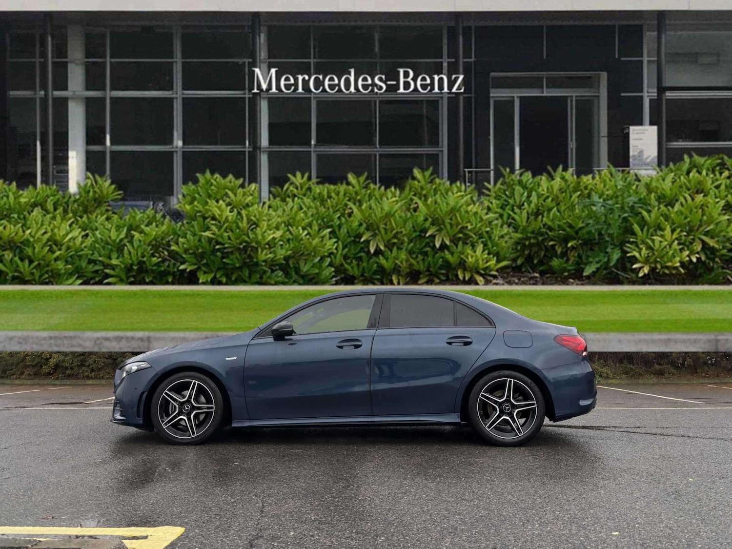 Used Mercedes-Benz A-Class 2022 for sale - 76718231: Photo 3