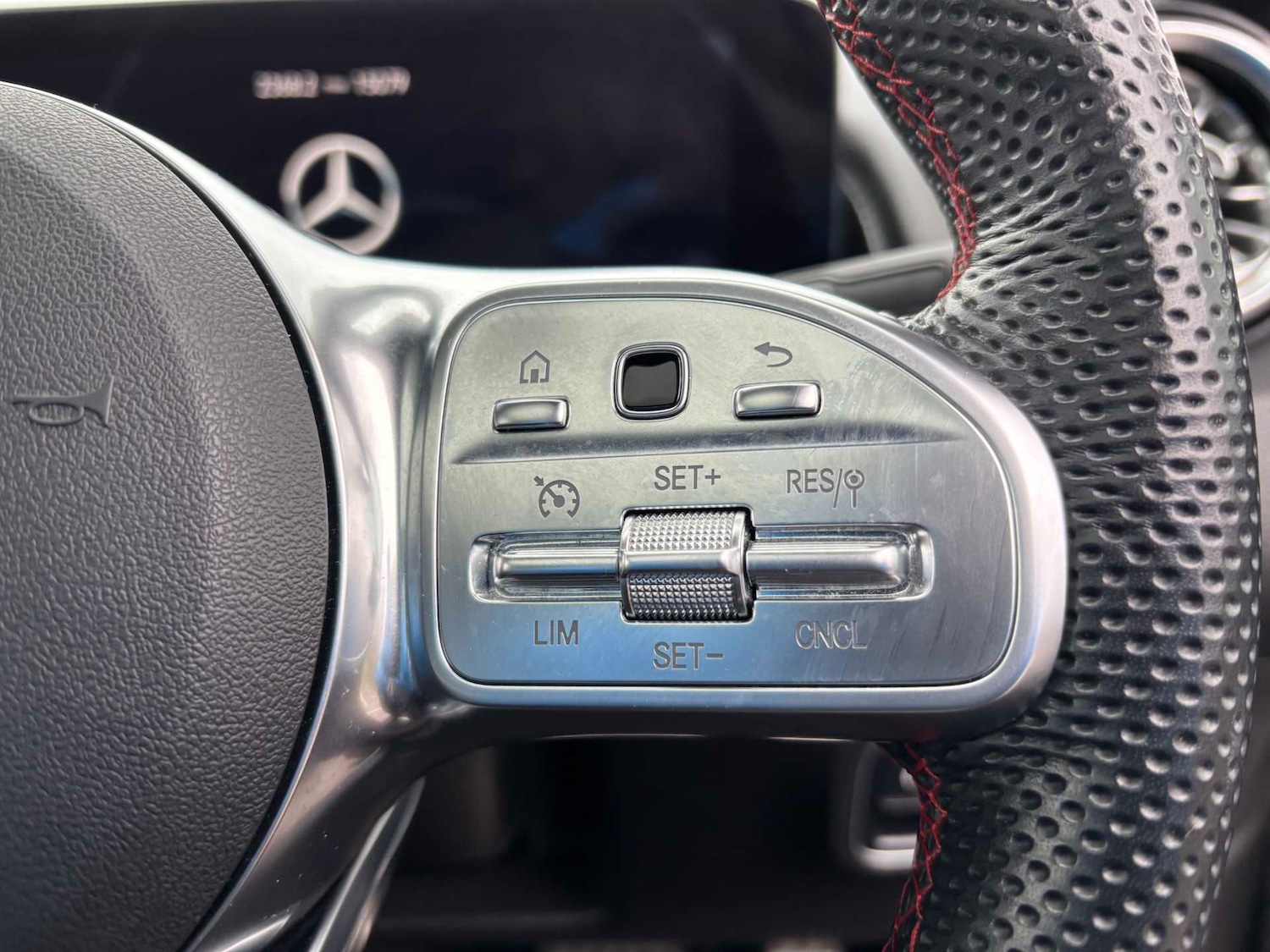Used Mercedes-Benz GLB 2022 for sale - 77257415: Photo 19