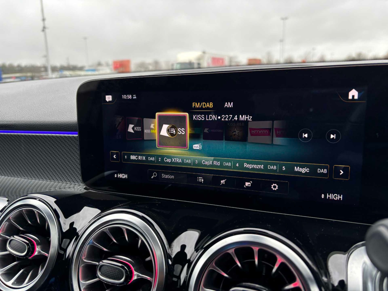 Used Mercedes-Benz GLB 2022 for sale - 77257415: Photo 35