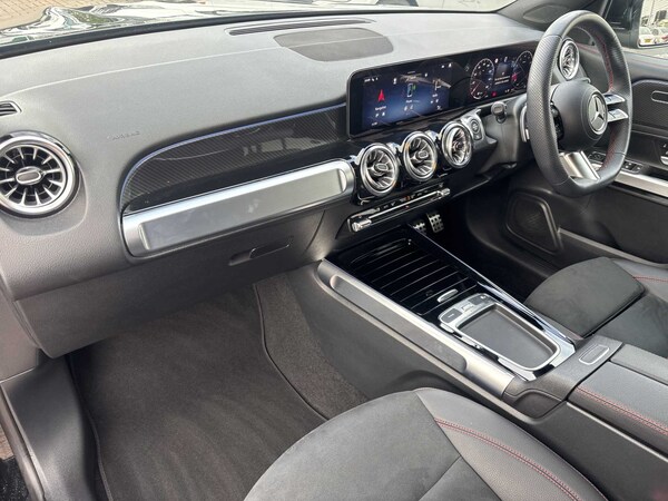 Used Mercedes-Benz GLB 2023 for sale - 75625997: Photo 11