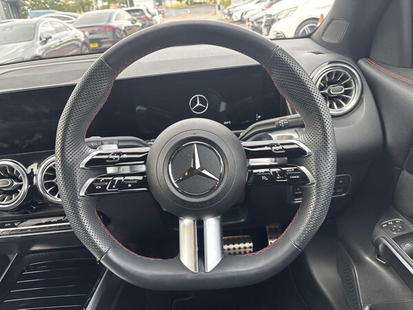 Used Mercedes-Benz GLB 2023 for sale - 75625997: Photo 16