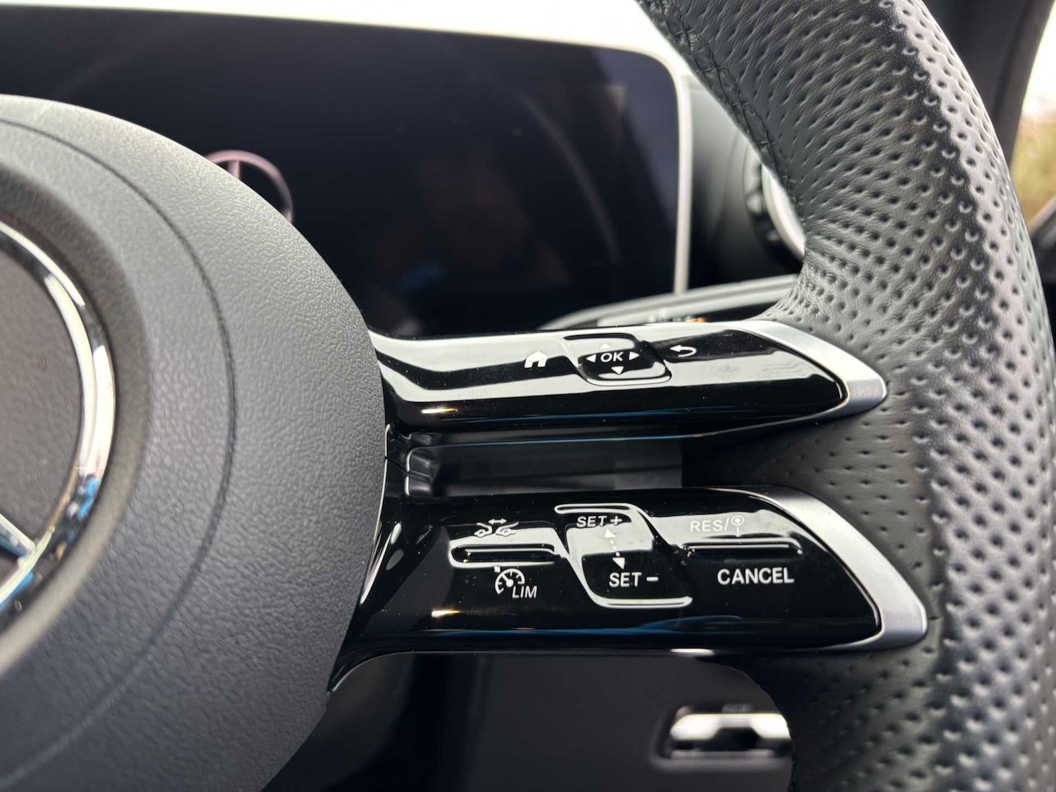 Used Mercedes-Benz GLC 2024 for sale - 77178820: Photo 19