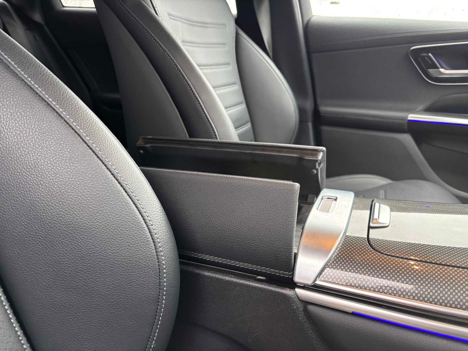 Used Mercedes-Benz GLC 2024 for sale - 77178820: Photo 31