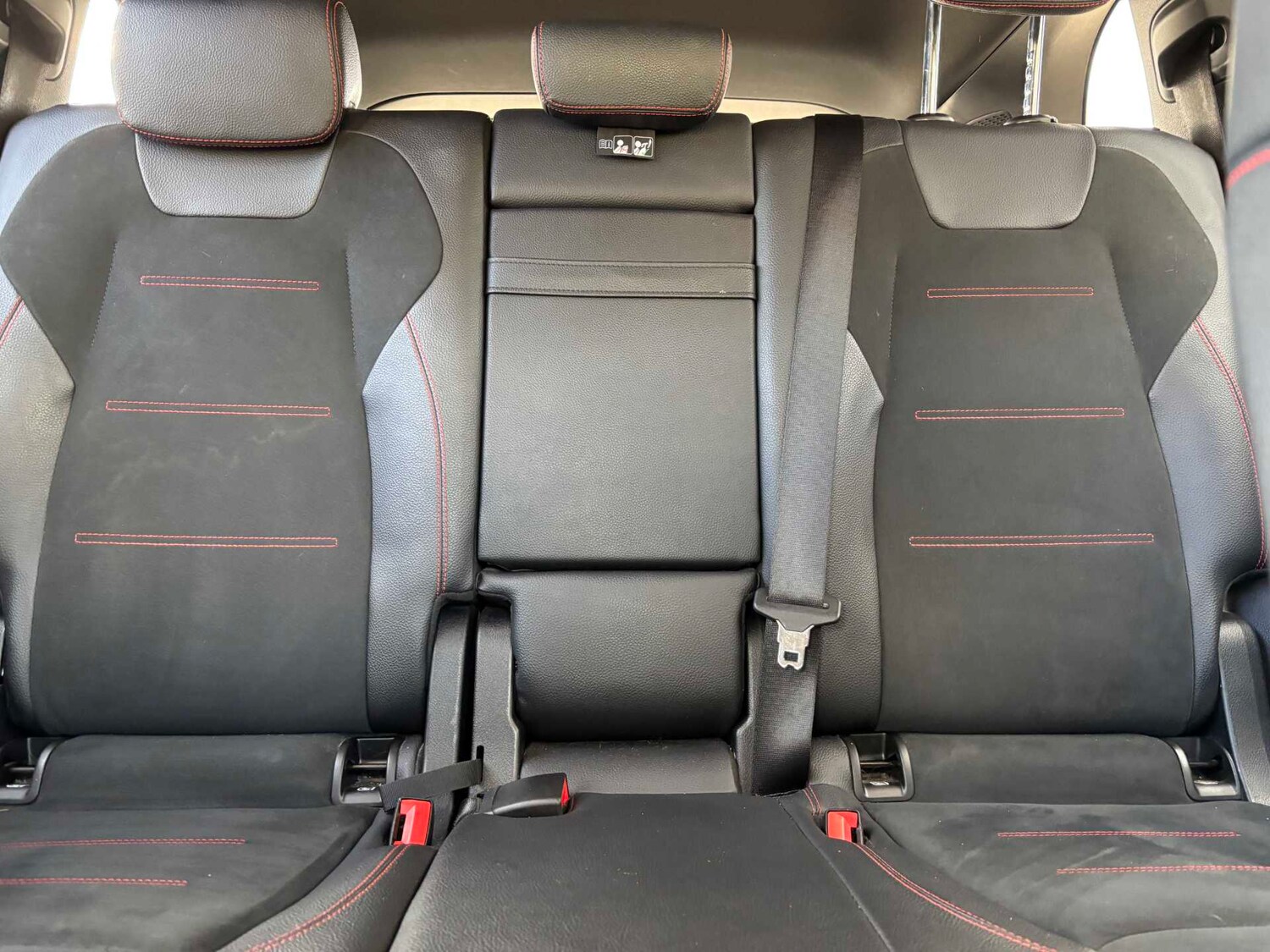 Used Mercedes-Benz GLB 2022 for sale - 77842410: Photo 14