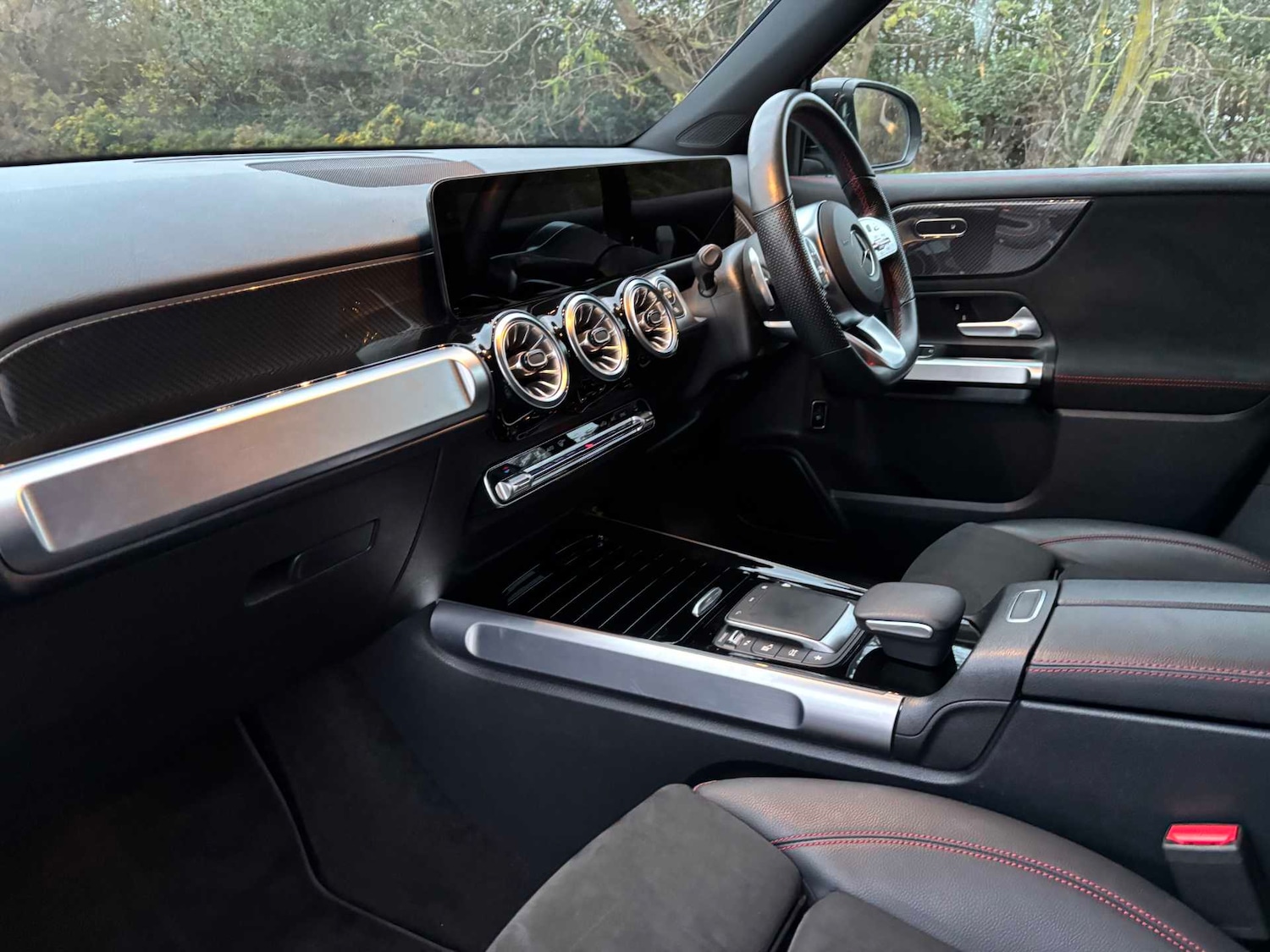 Used Mercedes-Benz GLB 2021 for sale - 76916174: Photo 11