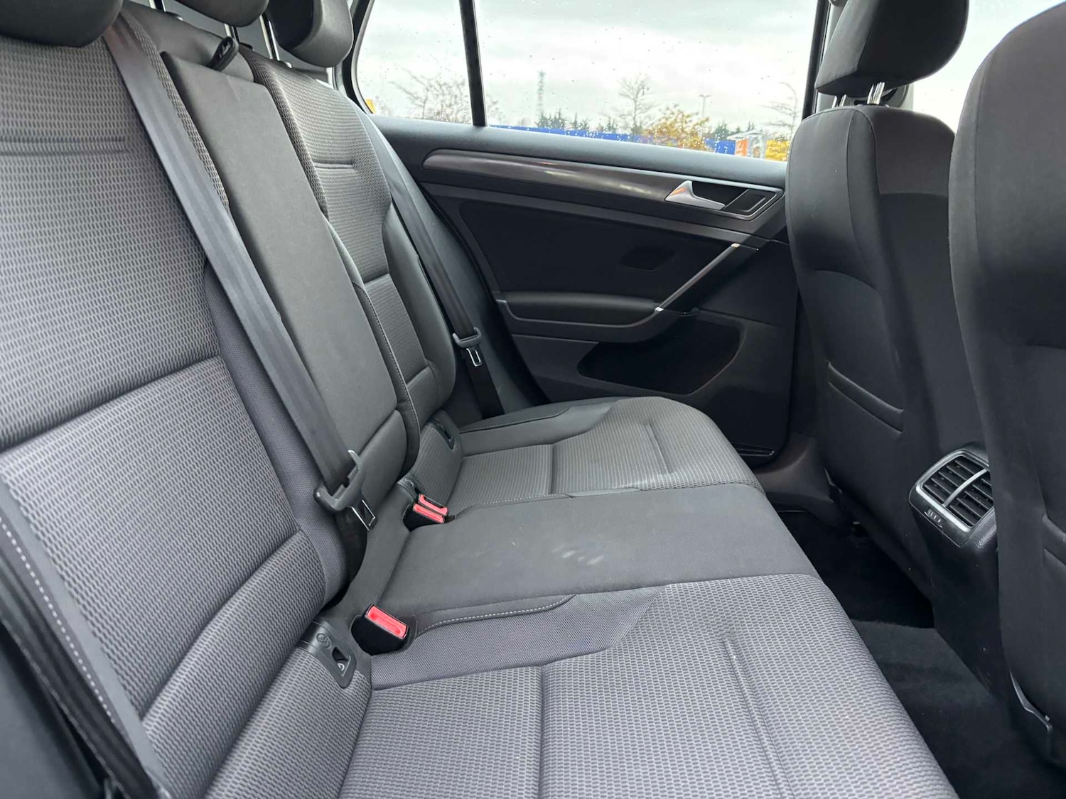 Used Volkswagen Golf 2017 for sale - 76587569: Photo 15