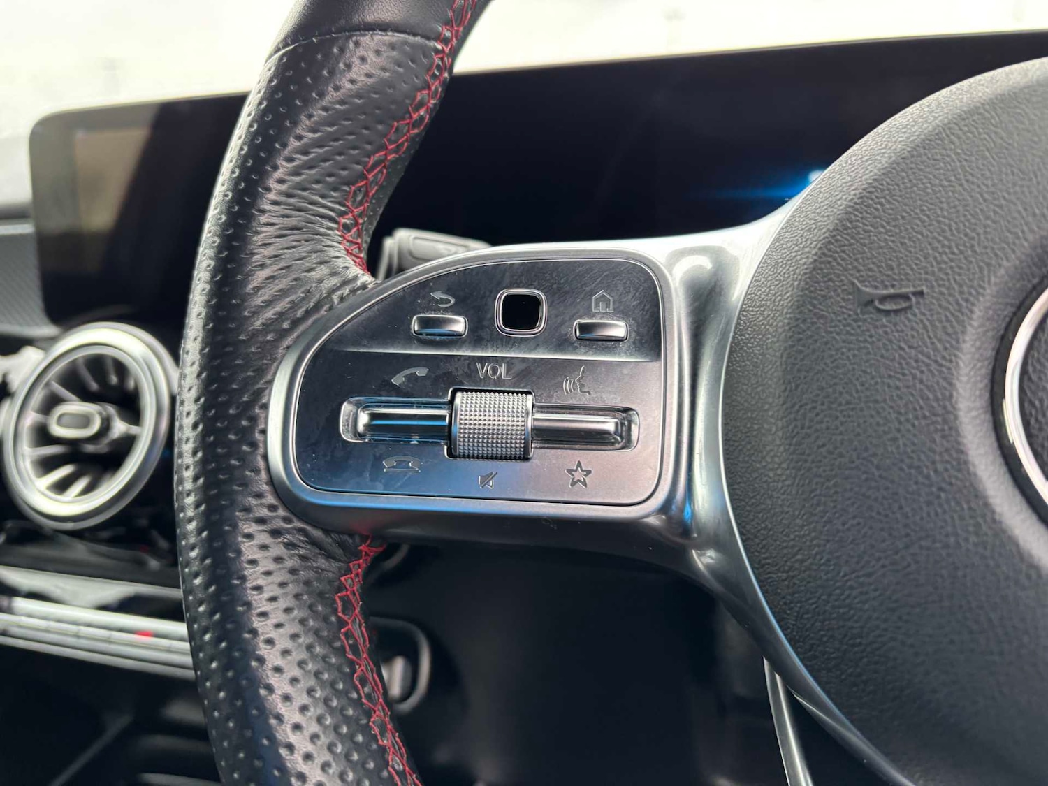 Used Mercedes-Benz GLB 2022 for sale - 77414609: Photo 18