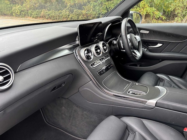 Used Mercedes-Benz GLC 2020 for sale - 76310742: Photo 11