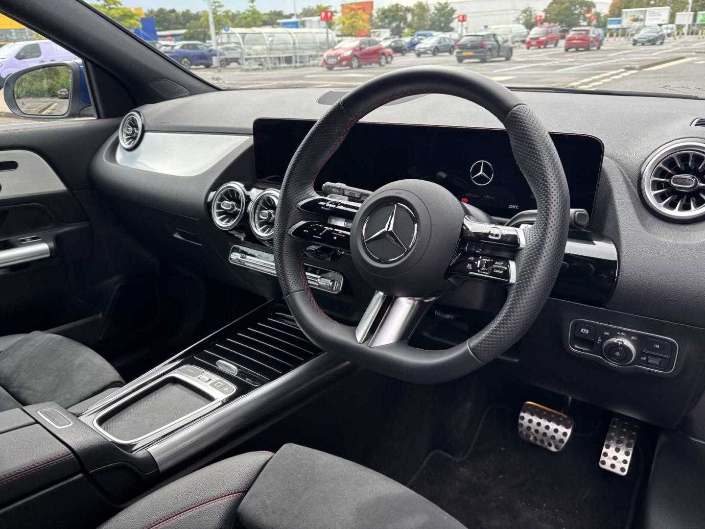 2025 Mercedes-Benz GLA 250e AMG Line Premium 5dr Auto Hatchback Plug-In Hy Autom - Picture 13 of 24