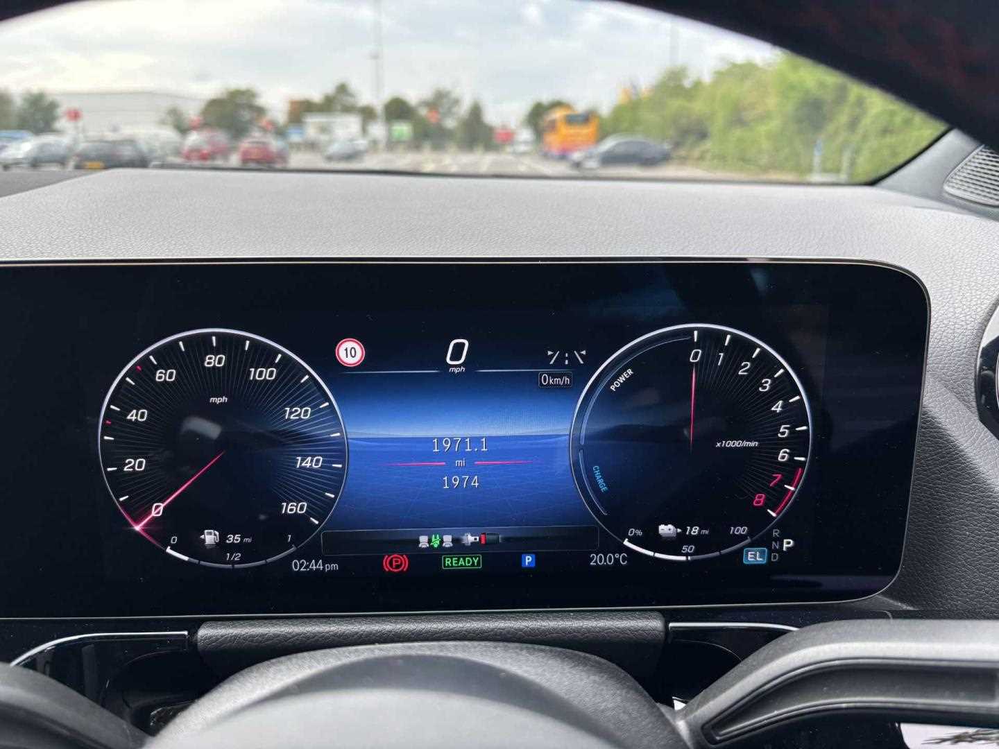 2025 Mercedes-Benz GLA 250e AMG Line Premium 5dr Auto Hatchback Plug-In Hy Autom - Picture 20 of 24