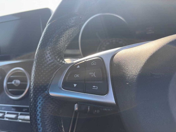 Used Mercedes-Benz GLC 2018 for sale - 75405378: Photo 13