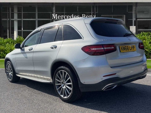 Used Mercedes-Benz GLC 2018 for sale - 75405378: Photo 2