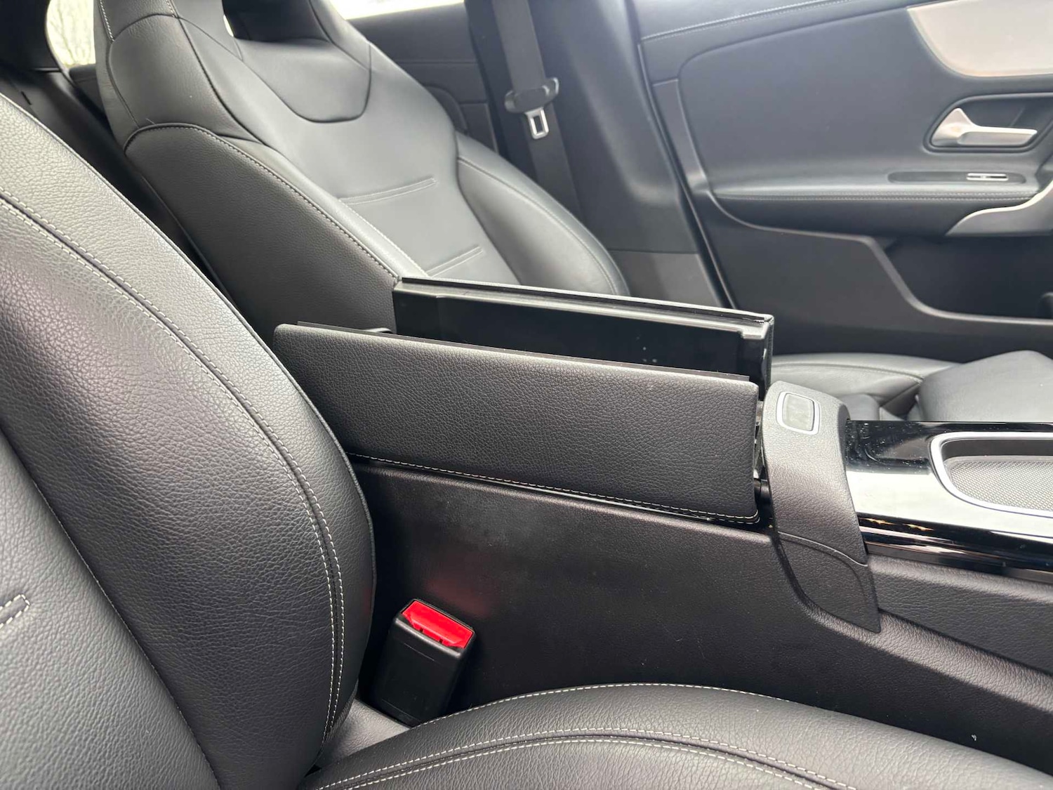 Used Mercedes-Benz CLA 2024 for sale - 76540823: Photo 31