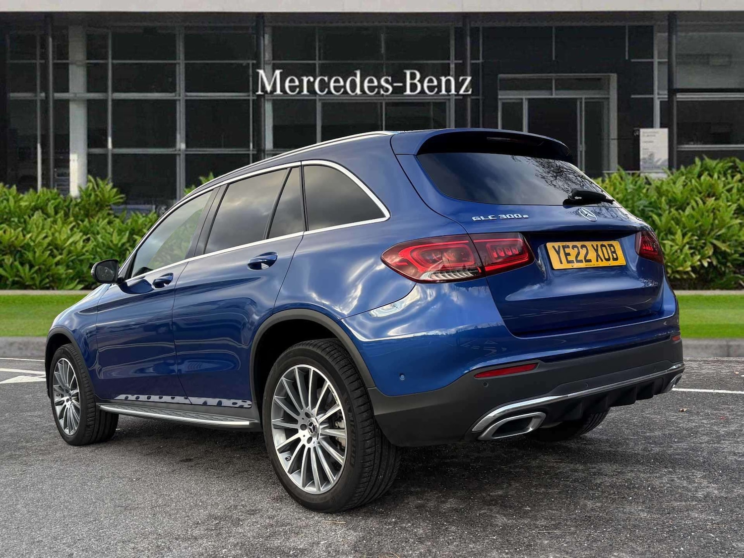 Used Mercedes-Benz GLC 2022 for sale - 76662023: Photo 2