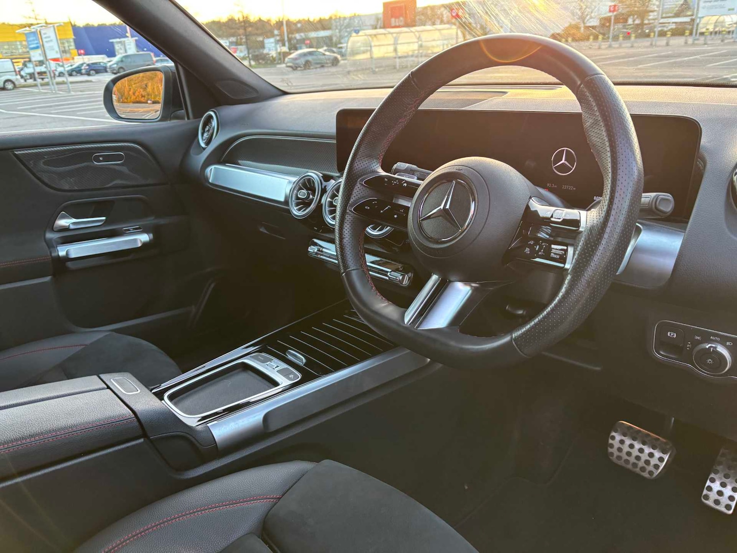 Used Mercedes-Benz GLB 2024 for sale - 77032126: Photo 13