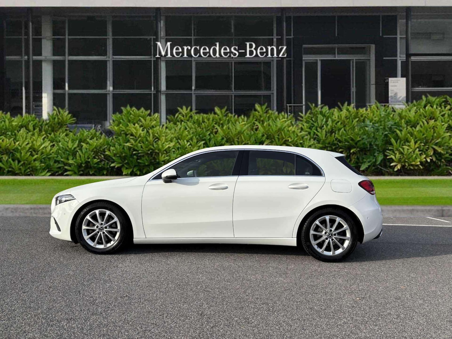 Used Mercedes-Benz A-Class 2019 for sale - 76218413: Photo 3