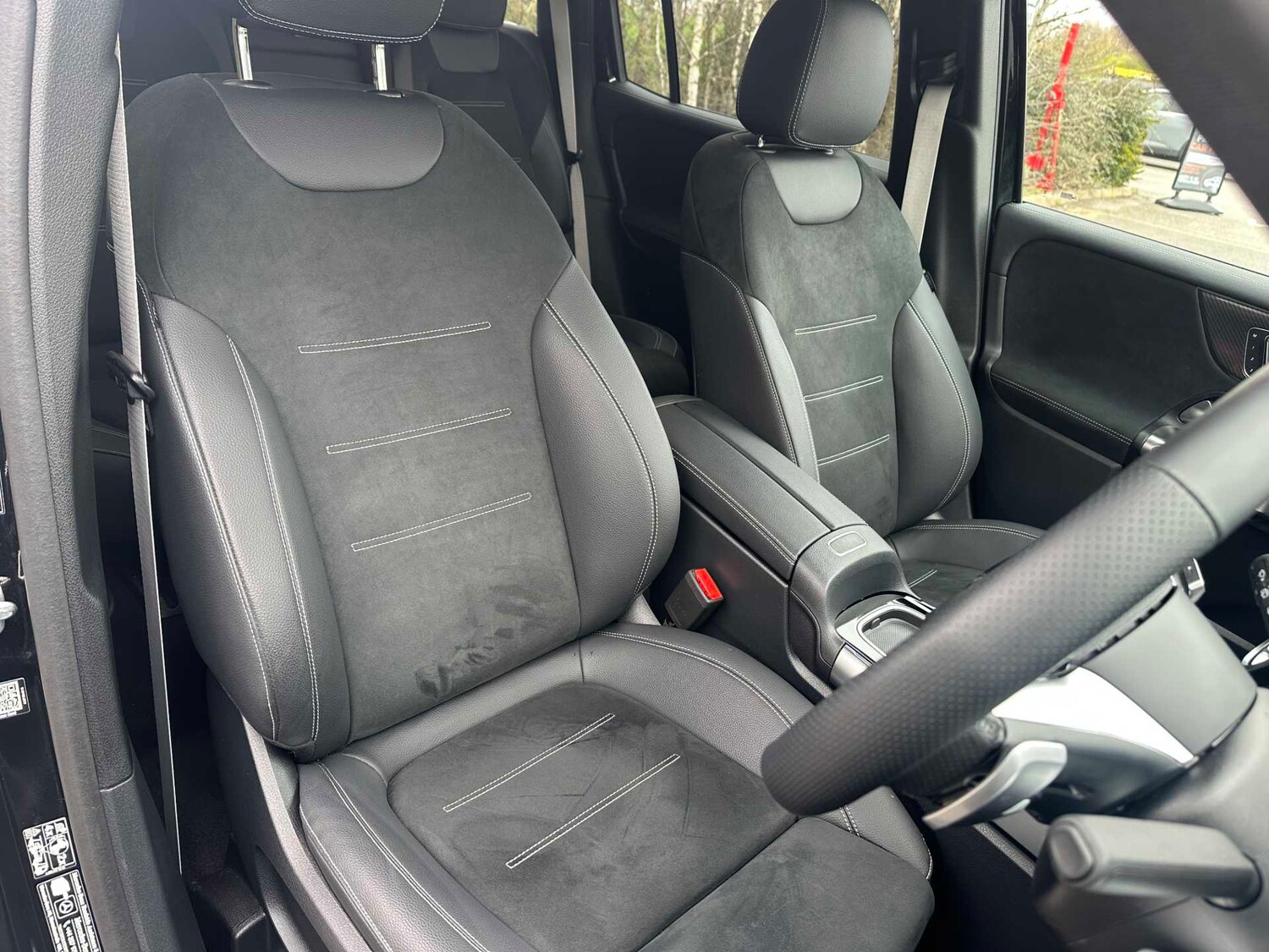 Used Mercedes-Benz GLB 2025 for sale - 78188146: Photo 15