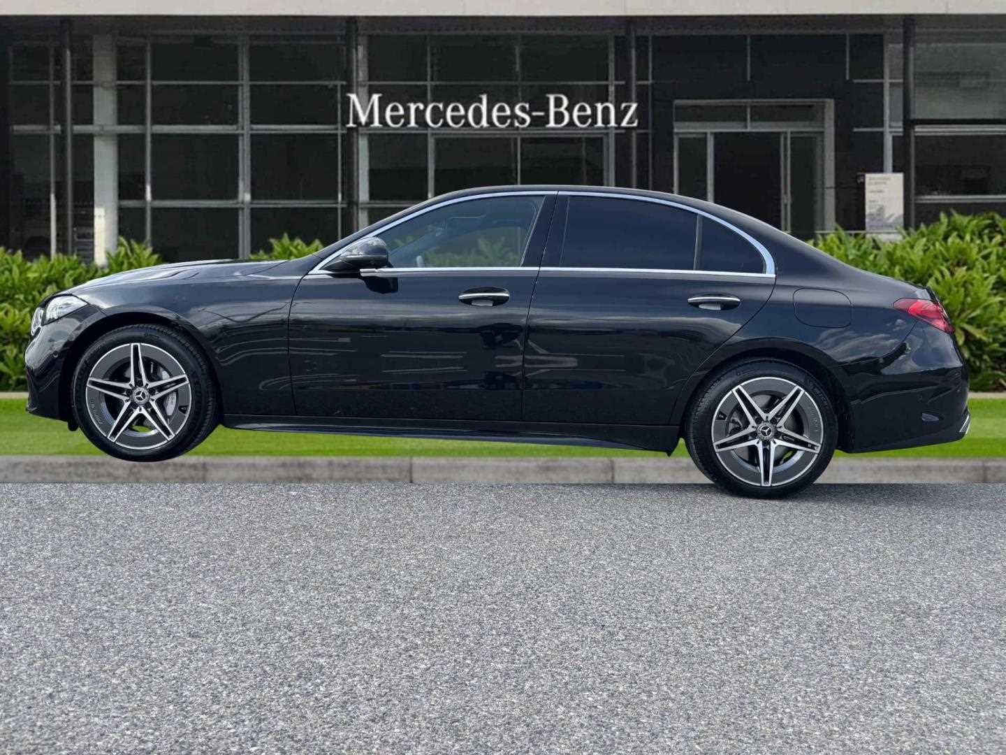 Used Mercedes-Benz C Class 2025 for sale - 77294155: Photo 3