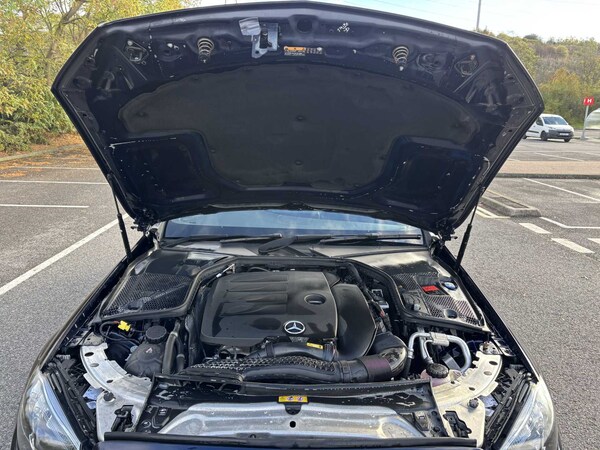 Used Mercedes-Benz C Class 2019 for sale - 76316135: Photo 30