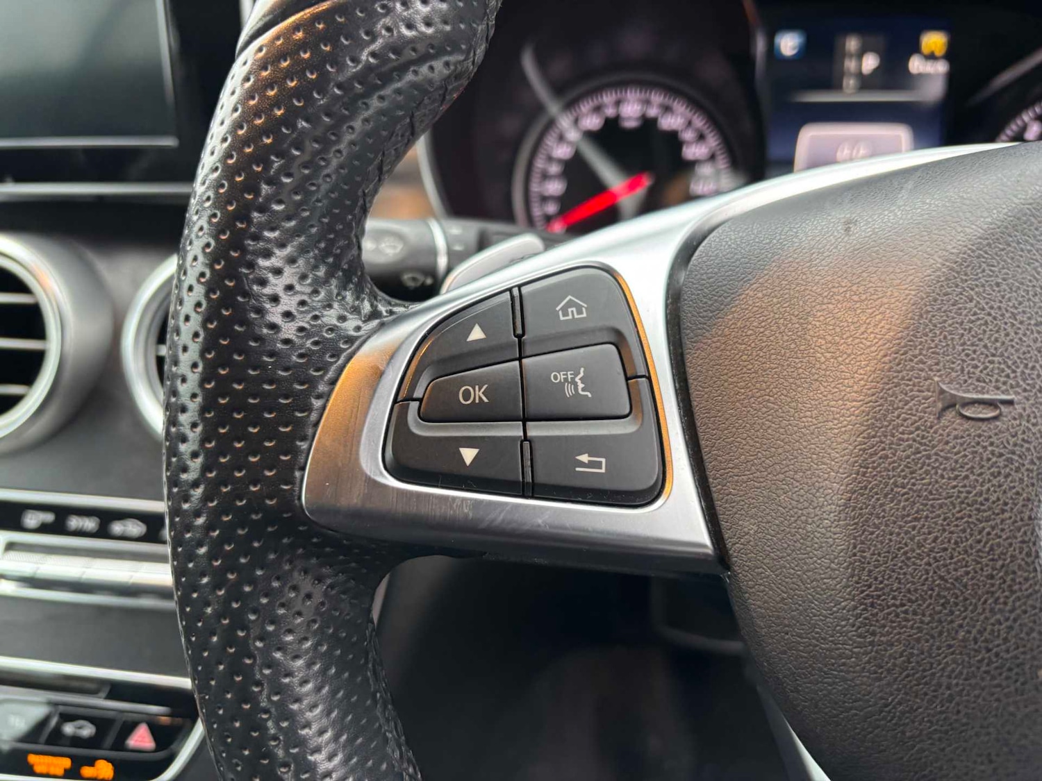 Used Mercedes-Benz C Class 2017 for sale - 77134726: Photo 21