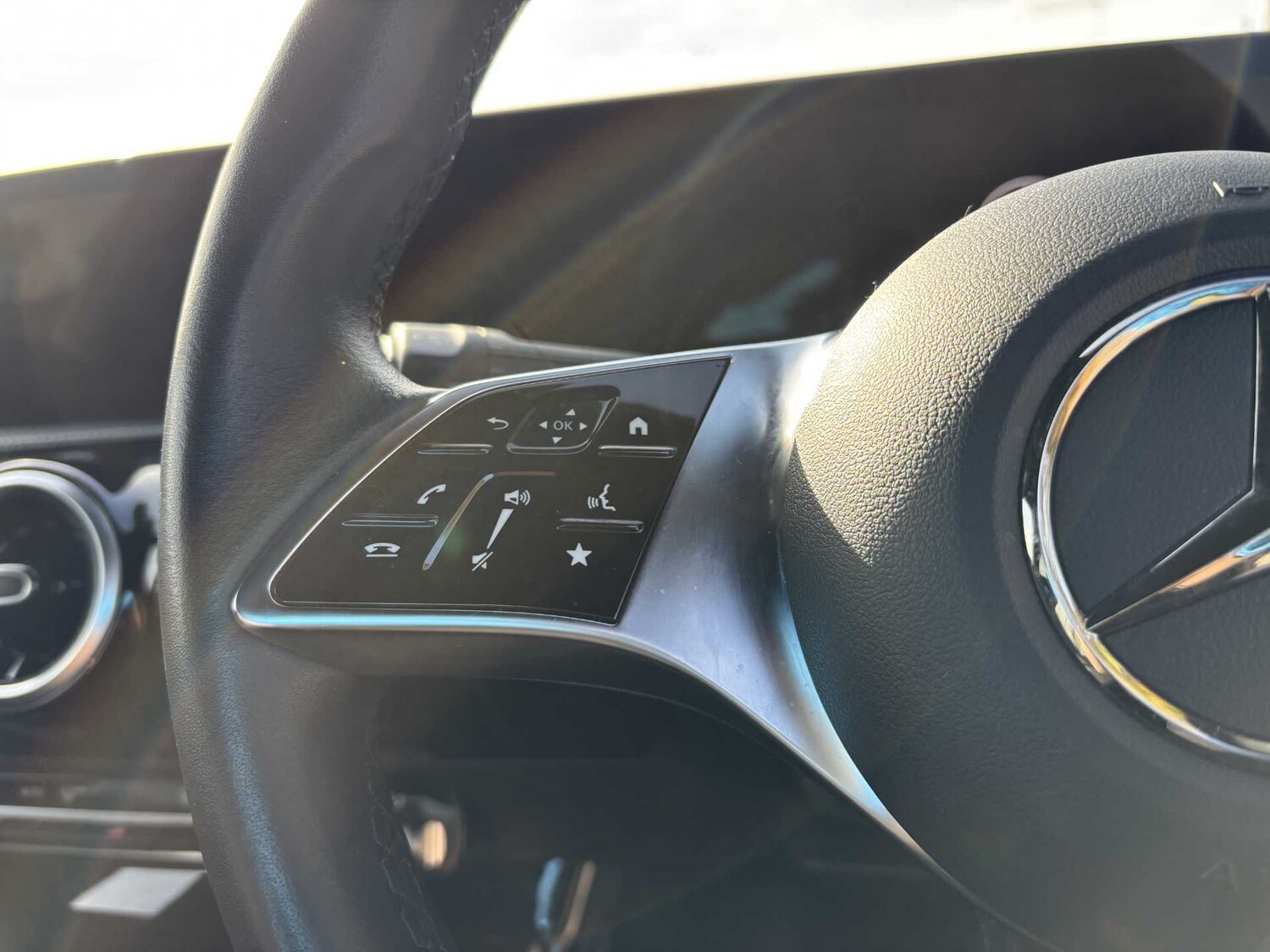 Used Mercedes-Benz CLA 2023 for sale - 76156208: Photo 18