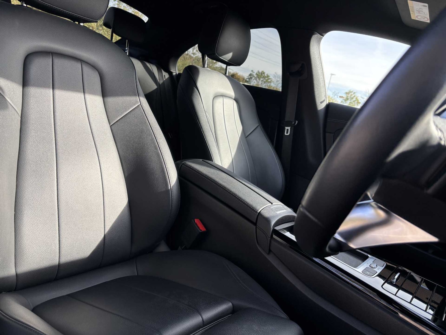 Used Mercedes-Benz CLA 2023 for sale - 76156208: Photo 32